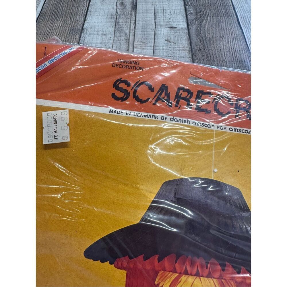VTG Danish Amscan Honeycomb Scarecrow Halloween Decor 20” Denmark Hanging Decor - Picture 4 of 4